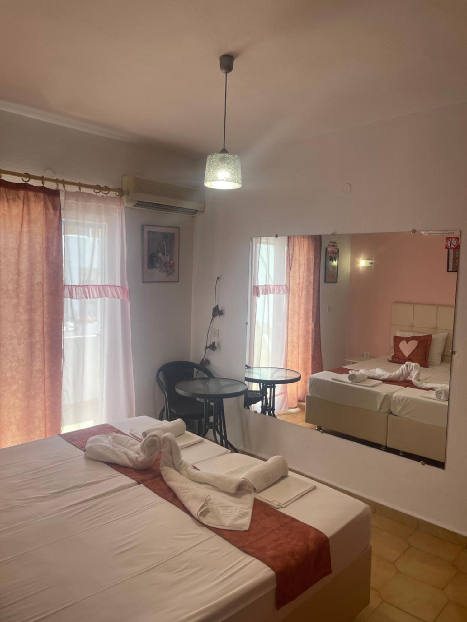 Pansion Katerina Hotel Skala Eresou Ngoại thất bức ảnh